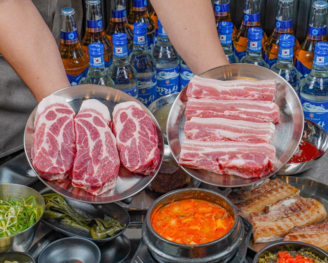 济州岛市区-济州黑猪肉烤肉店 招万粉 2